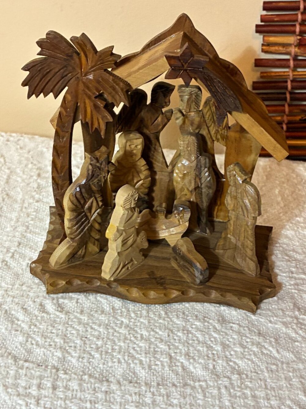 VTG Hand Carved Olive Wood Nativity Scene Creche  Cabincore Holiday, Cottagecore